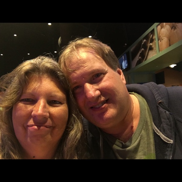 Meet your Posher, Patsy - Picture 4 of 6